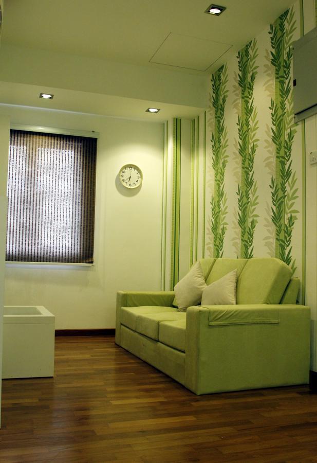 Gurney Luxe Inn George Town Exterior photo